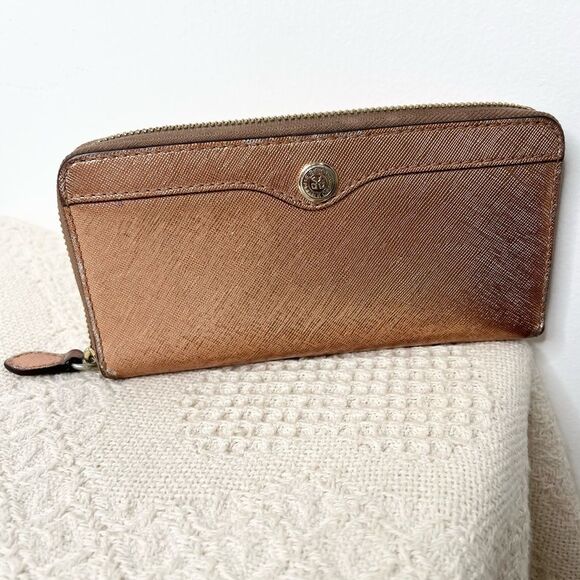 Rebecca Minkoff Metalic Rose Gold Luma Wallet Zip Around Large - Picture 1 of 12